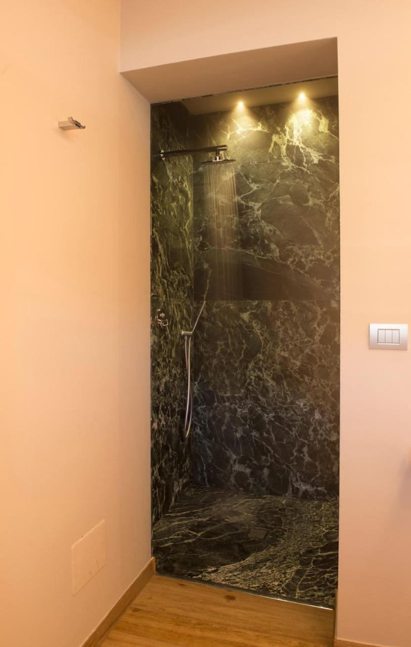 Le Petit Lievre Bed & Breakfast Aosta Exterior photo